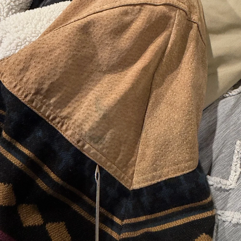 Vintage Aztec Pattern Jacket with Sherpa Lining XL - Picture 12 of 13